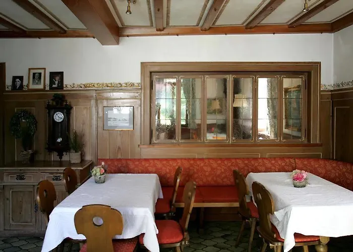 Burgmeier 3*